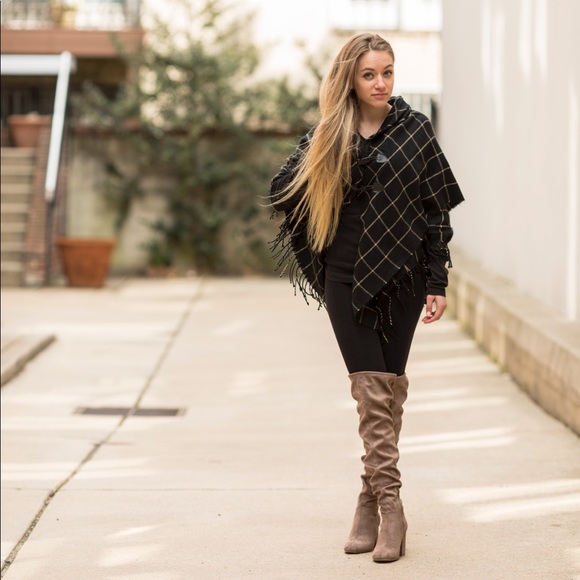 Meet your Posher, Ashley - Picture 2 of 6